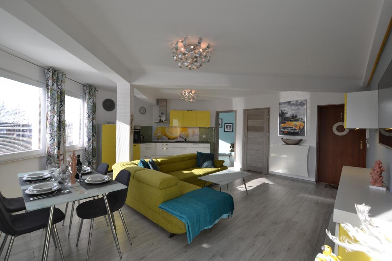 Darlowko Apartament Morski XI Дарлово Екстер'єр фото