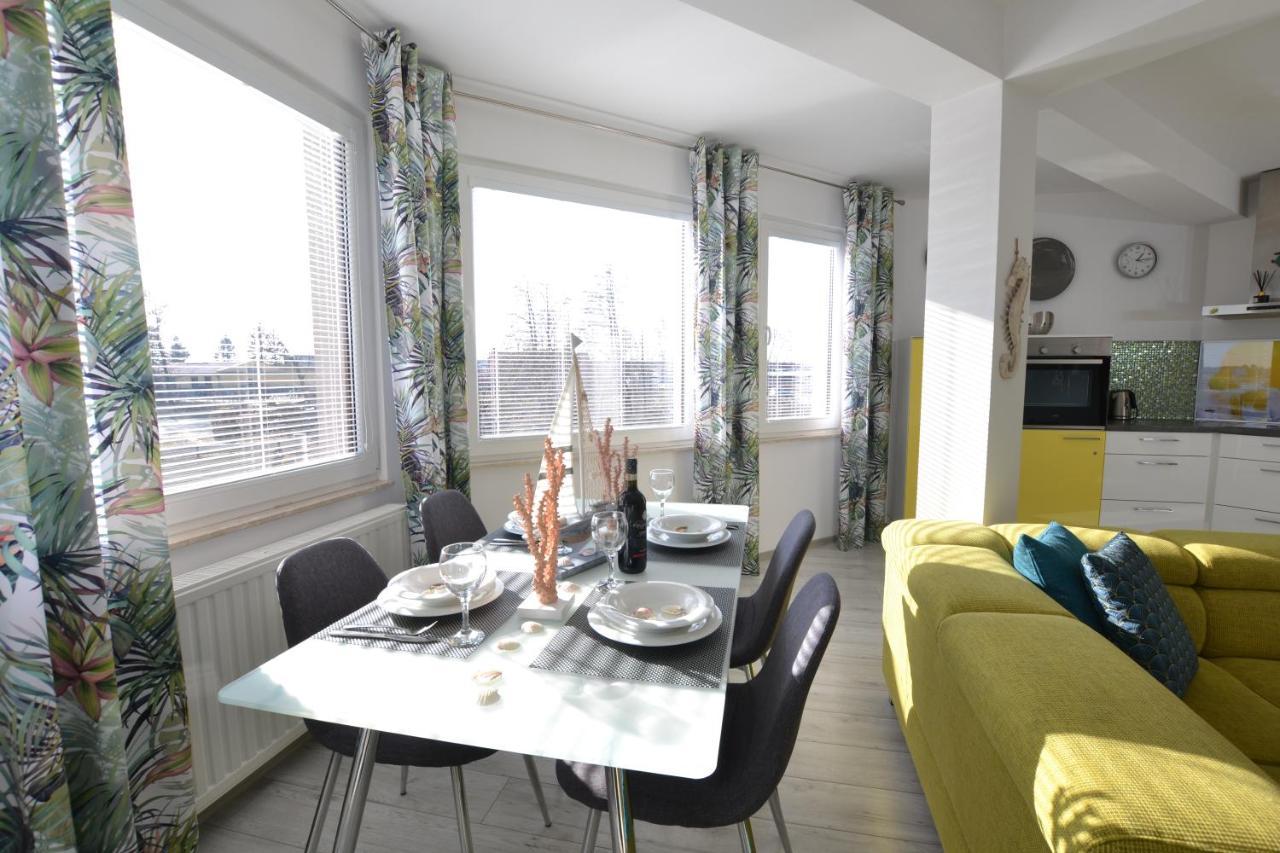Darlowko Apartament Morski XI Дарлово Екстер'єр фото