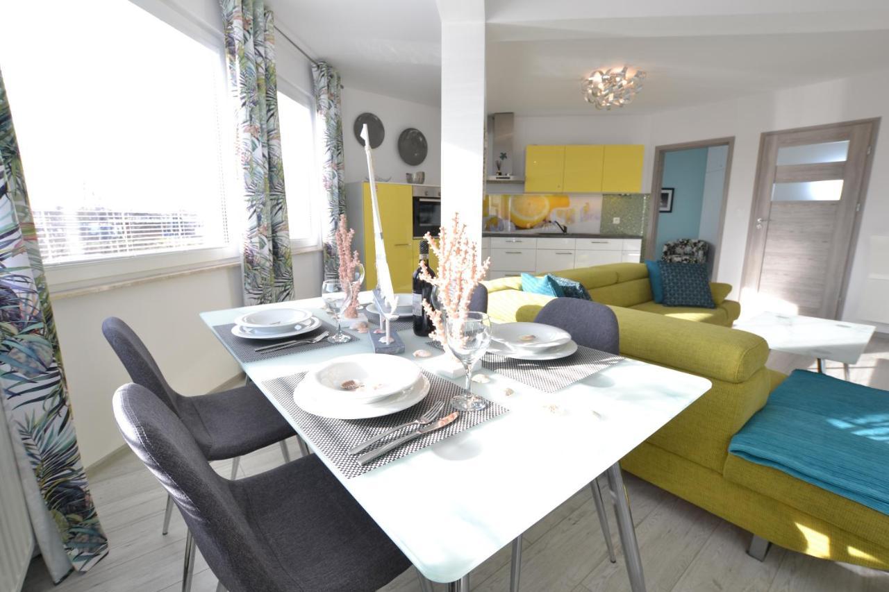 Darlowko Apartament Morski XI Дарлово Екстер'єр фото