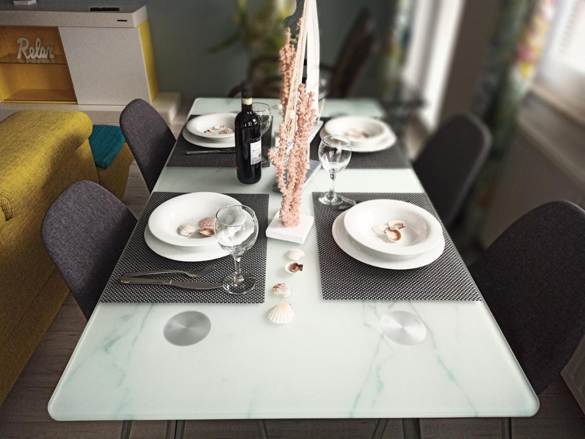 Darlowko Apartament Morski XI Дарлово Екстер'єр фото